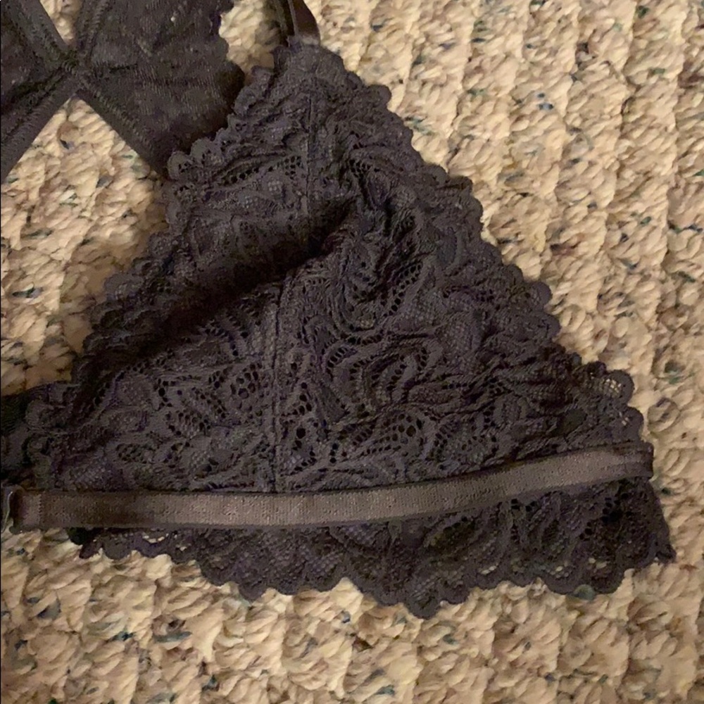 Bralette - Picture 2 of 6